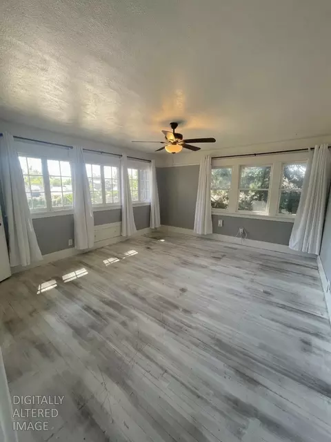 Living - 245 High St, Modesto, CA 95354 photo 5 of 5
