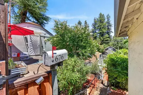 Exterior - 676 Canal St, Placerville, CA 95667 photo 13 of 18