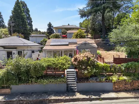 Exterior - 676 Canal St, Placerville, CA 95667 photo 15 of 18
