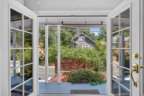 Entry Way - 676 Canal St, Placerville, CA 95667 photo 1 of 2