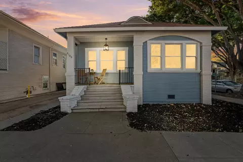 2100 9th St, Sacramento, CA 95818