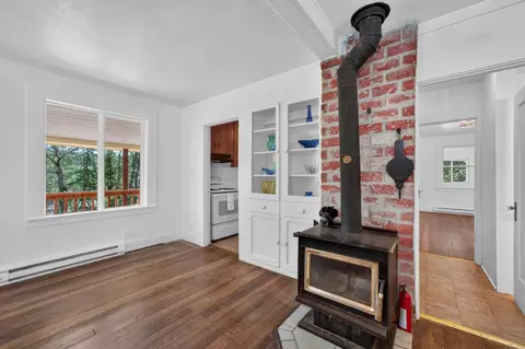 Living - 2940 Conrad St, Placerville, CA 95667 photo 4 of 4