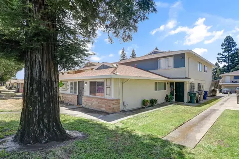 7384 Franklin Blvd #4, Sacramento, CA 95823