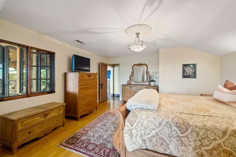 Bedroom - 100 Shultz Vineyard Rd, Shingle Springs, CA 95682 photo 2 of 3