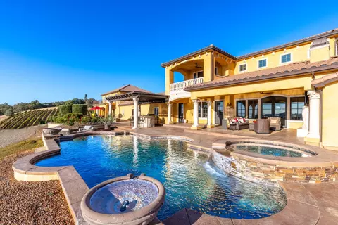 Exterior - 100 Shultz Vineyard Rd, Shingle Springs, CA 95682 photo 11 of 12