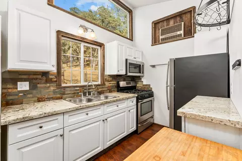 Kitchen - 1315 Arrowbee Dr, Placerville, CA 95667 photo 4 of 4