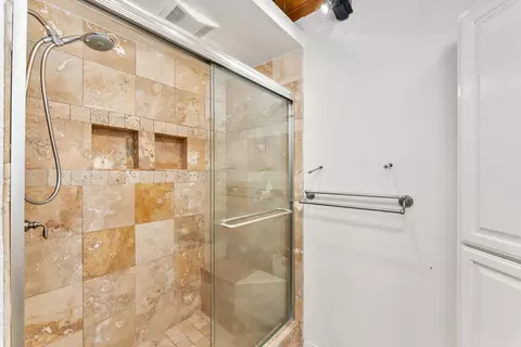 Bath - 1315 Arrowbee Dr, Placerville, CA 95667 photo 4 of 5