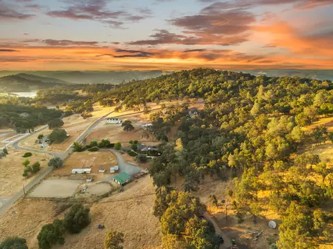 View/Area - 1315 Arrowbee Dr, Placerville, CA 95667 photo 1 of 6