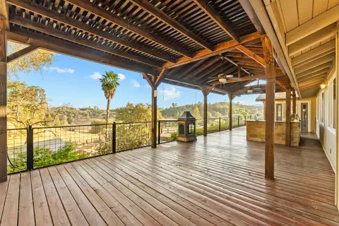 Exterior - 1315 Arrowbee Dr, Placerville, CA 95667 photo 5 of 17