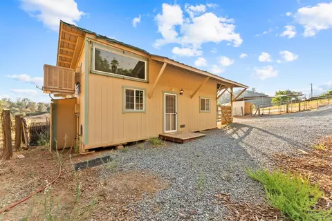 Exterior - 1315 Arrowbee Dr, Placerville, CA 95667 photo 14 of 17
