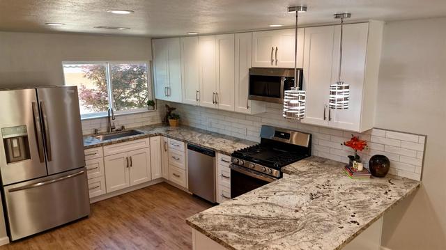 3186 Andre Ln, Turlock, CA 95382