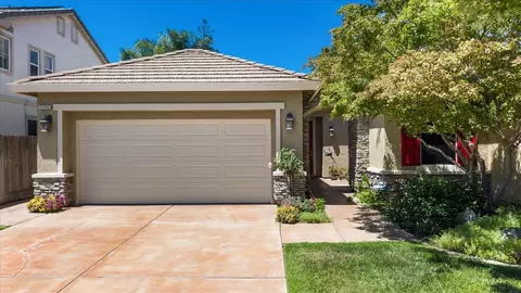 1751 Daniel Dr, Ripon, CA 95366 photo 4