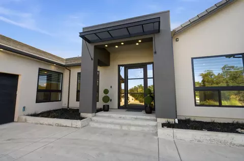 Exterior - 3360 Cherokee Trl, Loomis, CA 95650 photo 4 of 15