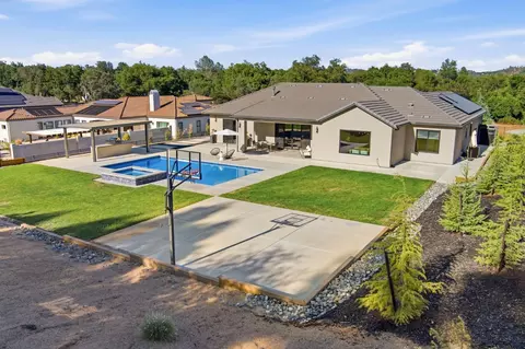 Exterior - 3360 Cherokee Trl, Loomis, CA 95650 photo 5 of 15