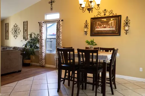 633 Dodderer St, Firebaugh, CA 93622 photo 5
