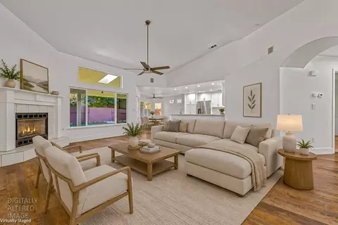 Living - 1126 Sprig, Merced, CA 95340 photo 3 of 5