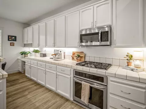 Kitchen - 8959 Augustine Ct, Orangevale, CA 95662 photo 3 of 3