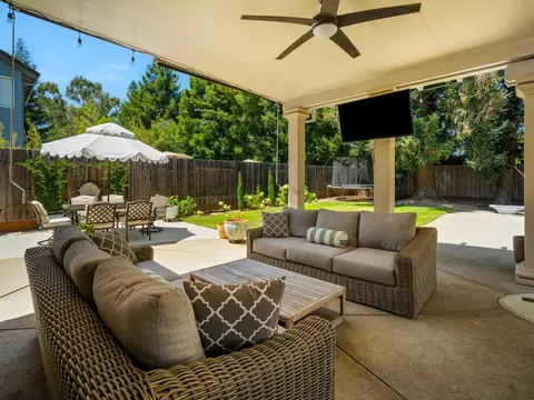 Exterior - 8959 Augustine Ct, Orangevale, CA 95662 photo 3 of 14