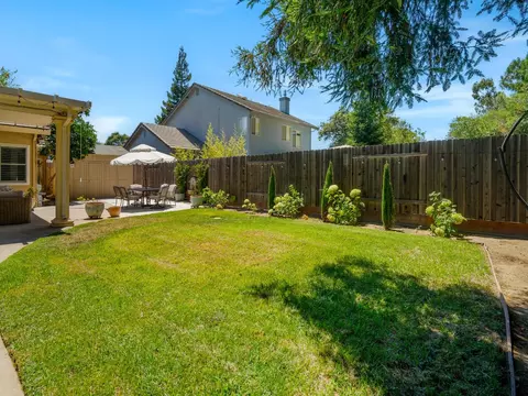 Exterior - 8959 Augustine Ct, Orangevale, CA 95662 photo 12 of 14