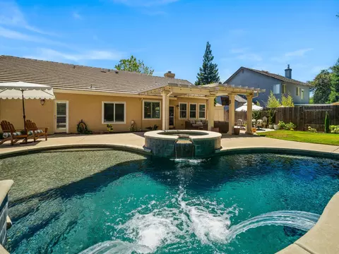Exterior - 8959 Augustine Ct, Orangevale, CA 95662 photo 6 of 14