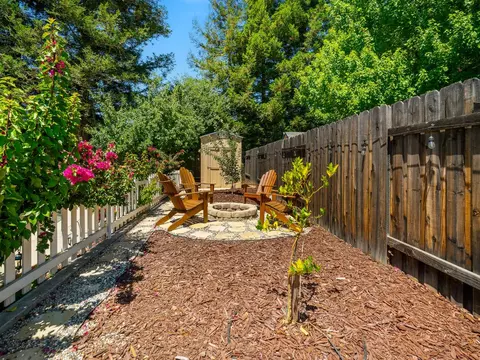 Exterior - 8959 Augustine Ct, Orangevale, CA 95662 photo 8 of 14