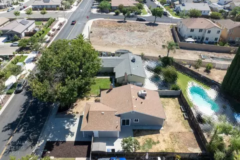 View/Area - 712 Walnut Ave, Patterson, CA 95363 photo 5 of 6