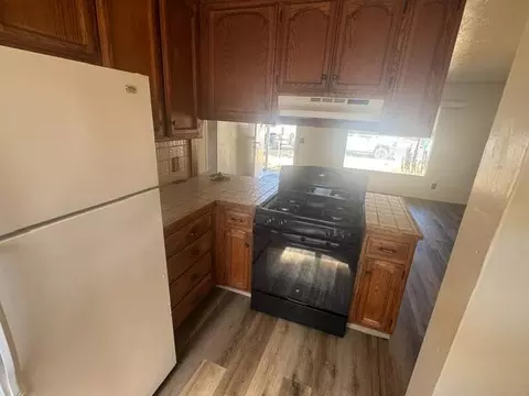 Kitchen - 795 Ohio St, Gridley, CA 95948 photo 2 of 2