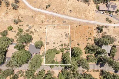1202 Heather Dr, Murphys, CA 95247 photo 2