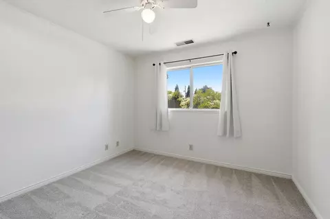 210 Laurel Ct, Ripon, CA 95366 photo 9