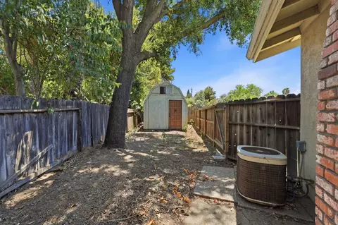 210 Laurel Ct, Ripon, CA 95366 photo 22