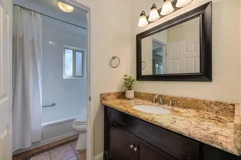 2017 Alta Loma St, Davis, CA 95616 photo 15