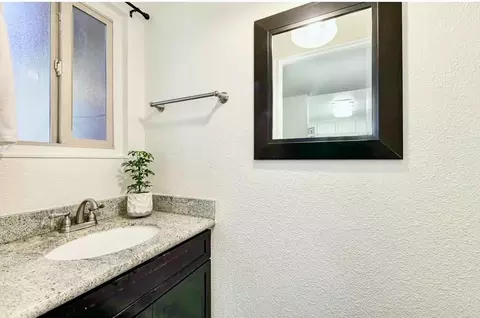 2017 Alta Loma St, Davis, CA 95616 photo 12