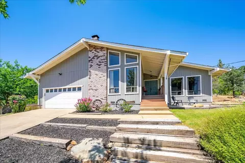 10420 Sabiniana Rd, Browns Valley, CA 95918
