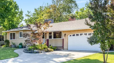 Exterior - 5220 Glancy Dr, Carmichael, CA 95608 photo 15 of 19