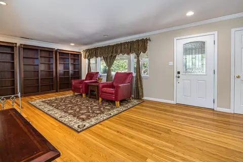 Entry Way - 5220 Glancy Dr, Carmichael, CA 95608 photo 1 of 1