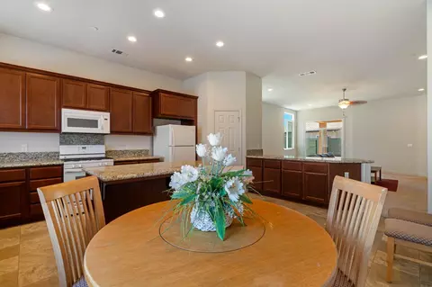 Dining - 2095 Macedo St, Manteca, CA 95337 photo 1 of 1
