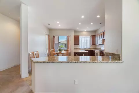 Entry Way - 2095 Macedo St, Manteca, CA 95337 photo 2 of 4