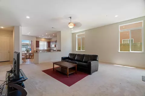 Living - 2095 Macedo St, Manteca, CA 95337 photo 4 of 4