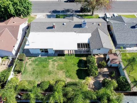 View/Area - 2212 Mauna Loa Dr, Ceres, CA 95307 photo 3 of 4