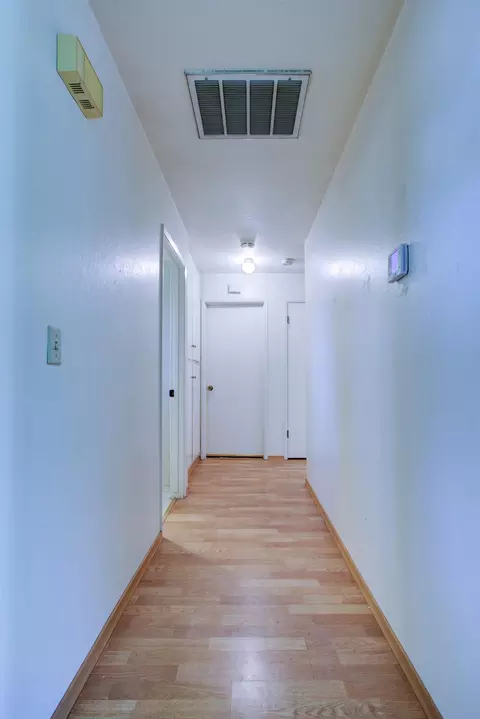 Entry Way - 2212 Mauna Loa Dr, Ceres, CA 95307 photo 3 of 4