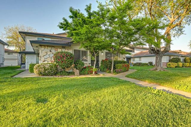 8951 El Mirador Dr #1, Elk Grove, CA 95624