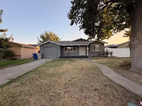 290 E Grv, Atwater, CA 95301