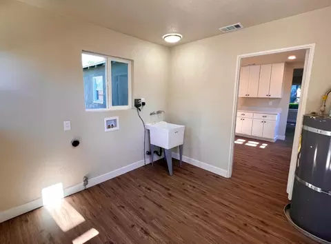614 Coldwell Ave, Modesto, CA 95354 photo 9