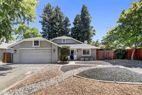 3060 Stanhope Way, Sacramento, CA 95833