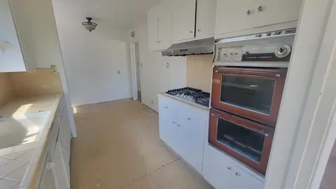 2113 Fruitridge Rd, Sacramento, CA 95822