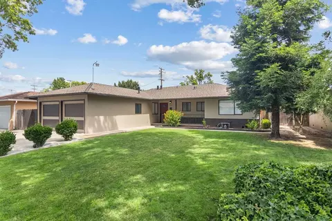 1337 Pearl St, Modesto, CA 95350 photo 3