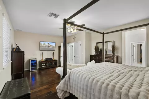 Bedroom - 552 Denier Ct, Galt, CA 95632 photo 5 of 6