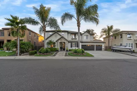 Exterior - 552 Denier Ct, Galt, CA 95632 photo 1 of 7