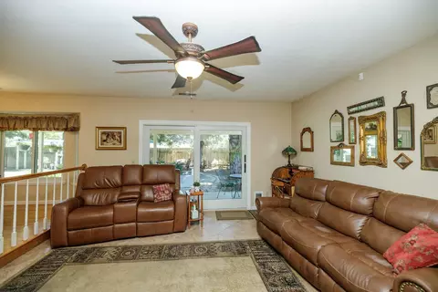 1636 Peacock Dr, Turlock, CA 95382 photo 13