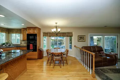 1636 Peacock Dr, Turlock, CA 95382 photo 16